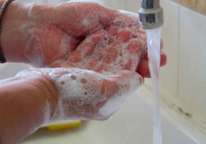 MANI-PULITE-Rispettiamo-le-regole
